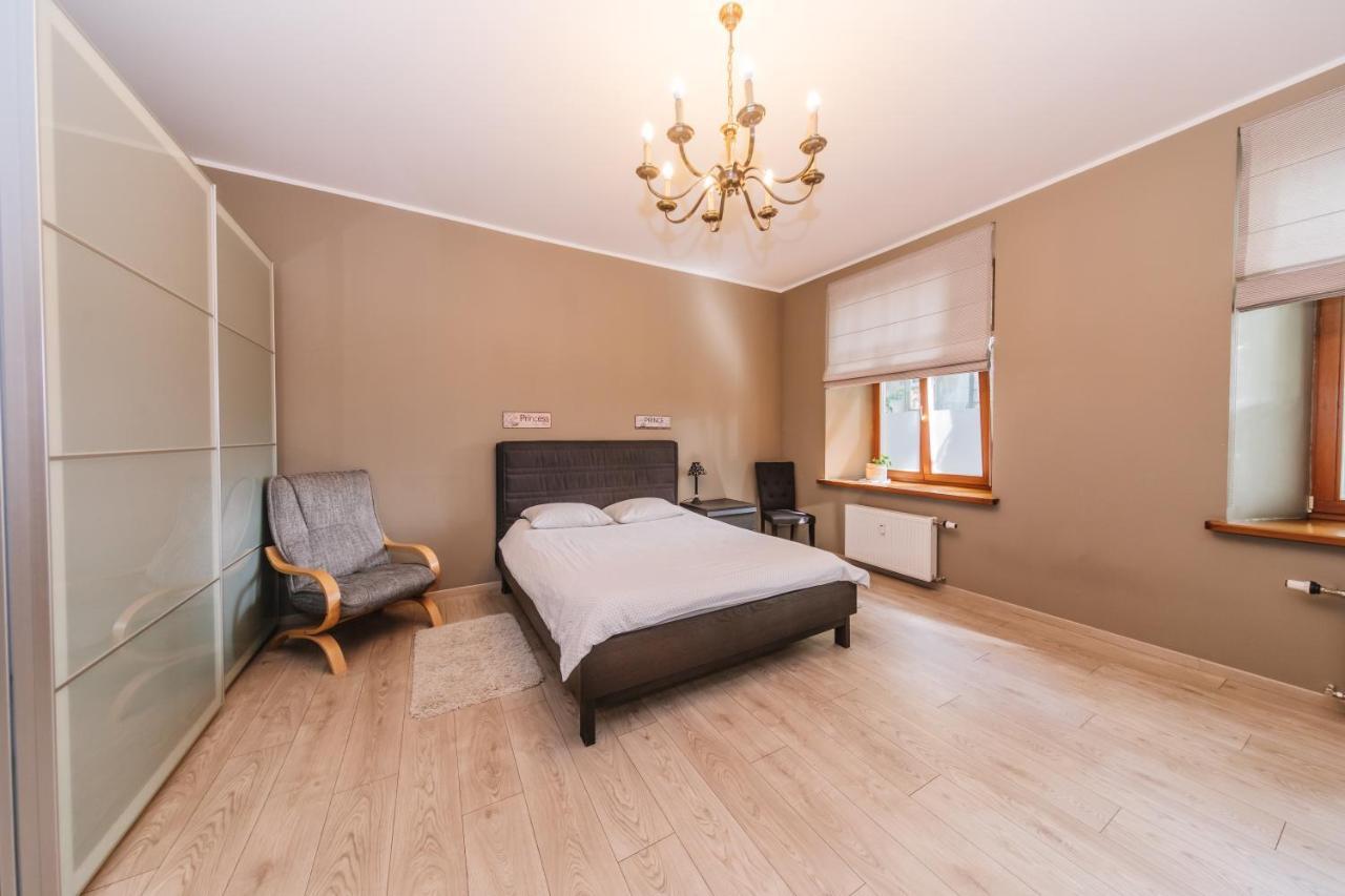 Apartament Kronu Nami Lipawa Zewnętrze zdjęcie