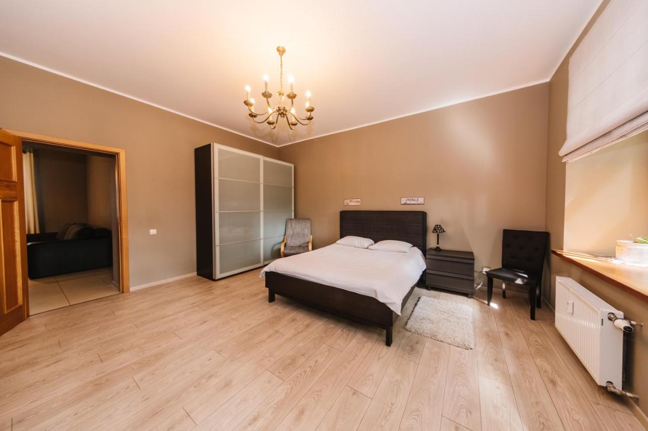 Apartament Kronu Nami Lipawa Zewnętrze zdjęcie